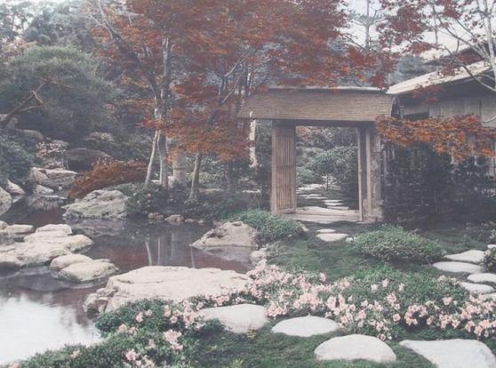 historical-japan-17-water-garden