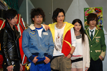 kyoryuger press conference 03
