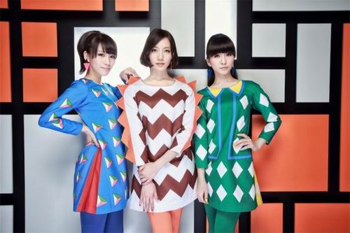 perfume-preview-single-magicoflove