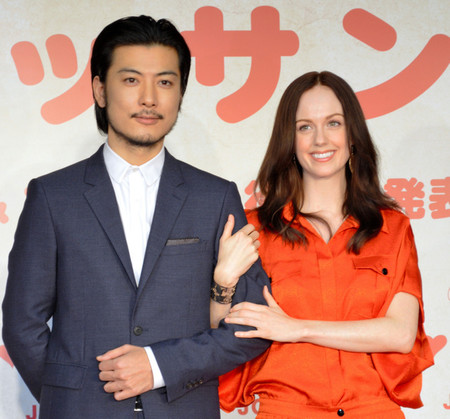 Aktris Amerika pertama non-Jepang direkam untuk menjadi pemeran utama serial NHK
