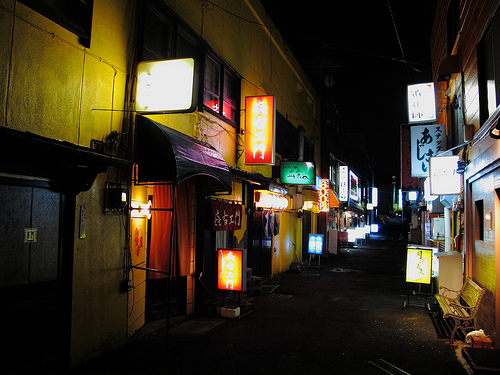 Japanese-Alleys01