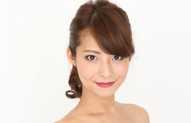 Rena-Nagata-crowned-Miss-Earth-Japan-620x400