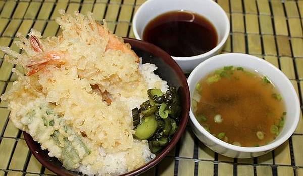 tempura rice bowl