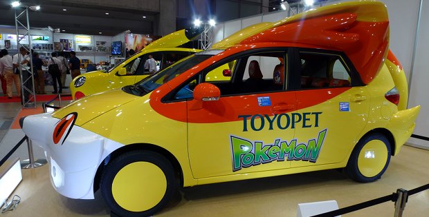 toyopet-pokemon-pikachu-fennekin-car-tokyo-toy-show-2014-5