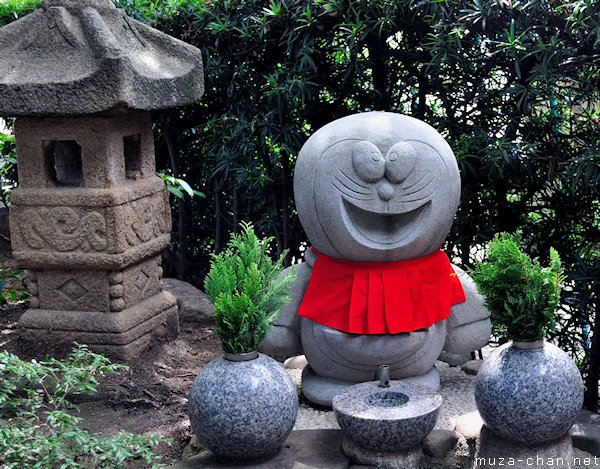 Unik, ternyata di Jepang ada patung Jizo berbentuk Doraemon