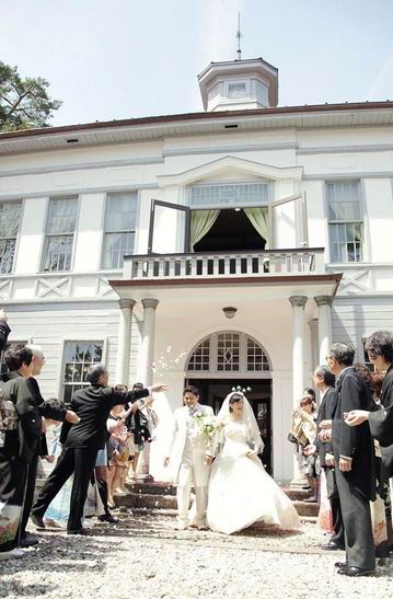 Tren baru di Jepang: Pernikahan di tempat-tempat menarik di kampung halaman