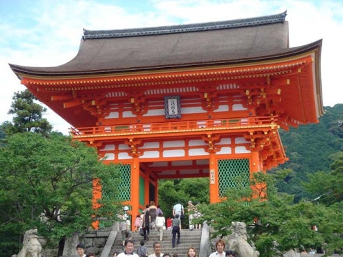 10 Tempat Wisata Unik dan Indah di Jepang (6)