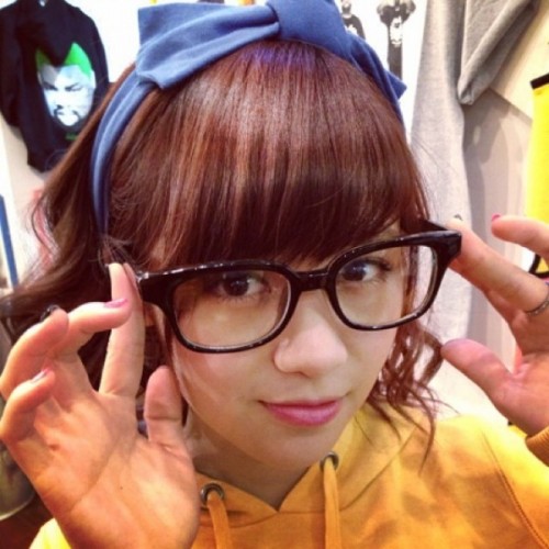 1e img_Ayano_Sato_glasses-600x600
