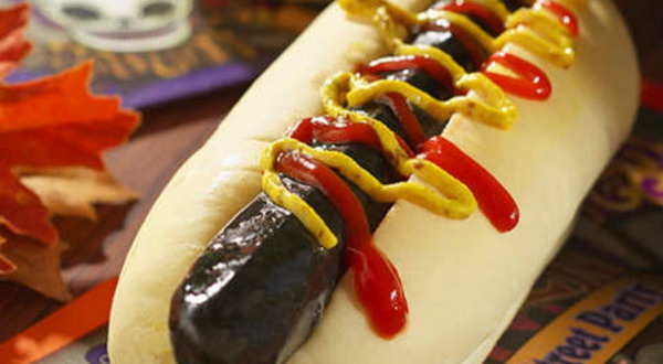Hot Dog Hitam Ramaikan Halloween di DisneySea Jepang