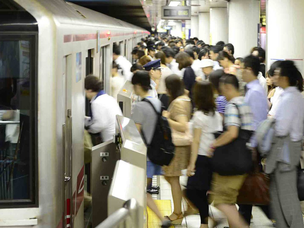 Risiko Naik Kereta di Tokyo (4)