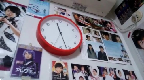 [Video] Seperti inilah isi kamar seorang gadis otaku penggemar Arashi