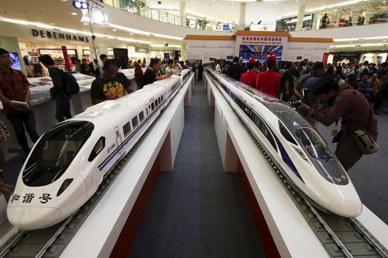 Indonesia Belum Perlu Kereta Secepat Itu: Proposal Jepang dan Cina Ditolak
