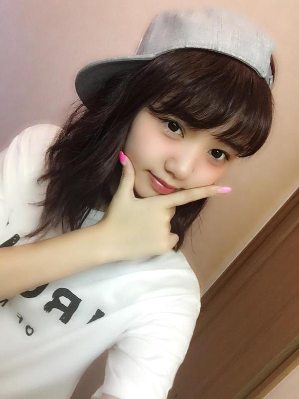 10 Pose Selfie Paling Populer di Kalangan Gadis-Gadis Jepang
