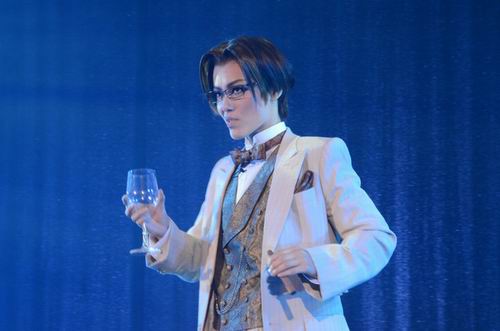 Drama musikal Rurouni Kenshin dari Takarazuka Revue tampilkan para pemerannya (9)