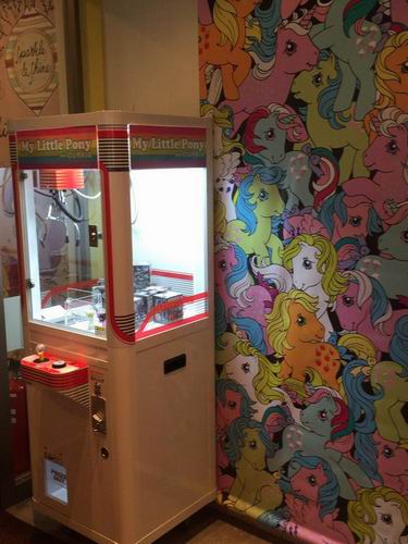 Kafe My Little Pony kini telah hadir di Jepang