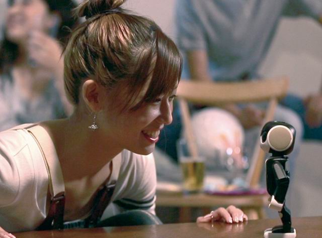 RoboHon, robot smartphone keren yang akan diluncurkan tahun 2016 di Jepang (1)