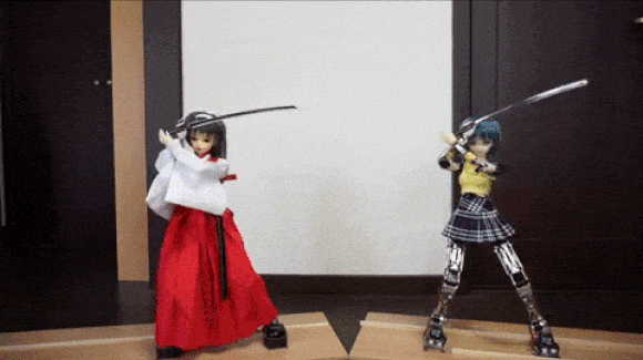 Sugoi! Fans ciptakan boneka Super Dollfie yang dapat menari, bermain biola & pedang katana! (1)