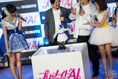 Wow! Idol group robot tampil bersama Idoling!!!, Cupitron dan Akishibu project di Akihabara! (4)