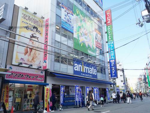 Den-Den Town, surga untuk para otaku di Osaka (2)