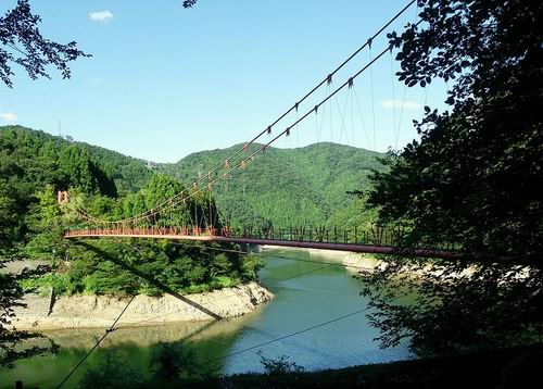 Inilah jembatan-jembatan yang menakjubkan untuk para pejalan kaki di Jepang (1)