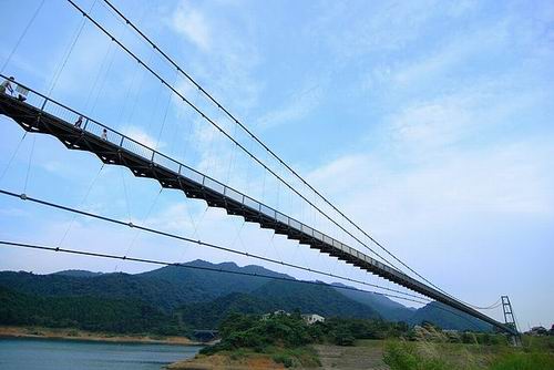 Inilah jembatan-jembatan yang menakjubkan untuk para pejalan kaki di Jepang (6)