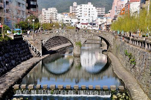 Inilah jembatan-jembatan yang menakjubkan untuk para pejalan kaki di Jepang (7)