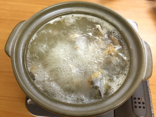 Jangan Buang Tulang Sisanya; Cara Membuat Sup Fried Chicken Natal ala Jepang 4