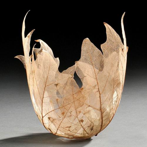 Sugoi! Seniman Jepang ciptakan mangkuk-mangkuk indah dari kerangka daun! (4)