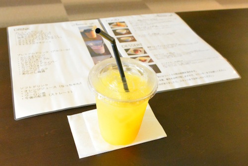 Di Jepang Ada Cafe Khusus Otaku Perempuan! - Ataraxia Cafe 4