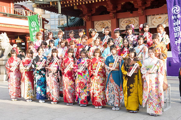 Para anggota AKB48, SKE48, NMB48, HKT48 & NGT48 rayakan Hari Datangnya Kedewasaan (1)
