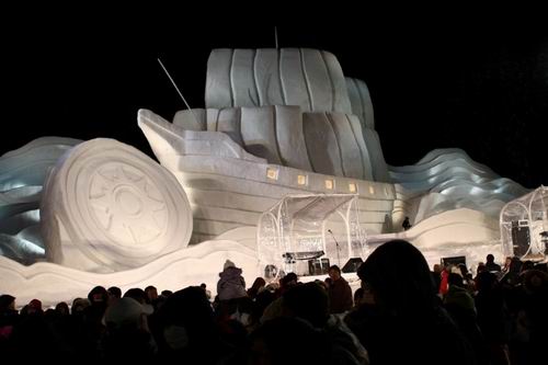 Saksikan acara seru dan aneka patung salju yang indah di Tokamachi Snow Festival!
