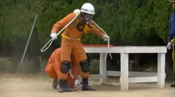 Super Sugoi!! Kecepatan Pasukan Pemadam Kebakaran Jepang Ini Luar Biasa!