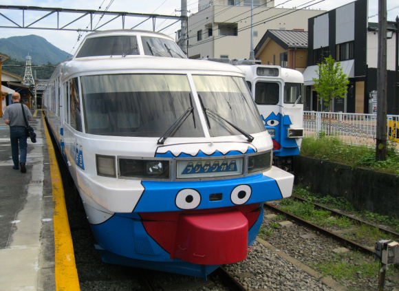 431-fujikyu-train-at-otsuki-27-9-11