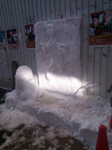 Sapporo Snow Festival tampilkan patung-patung salju yang keren, lucu, hingga unik! (2)