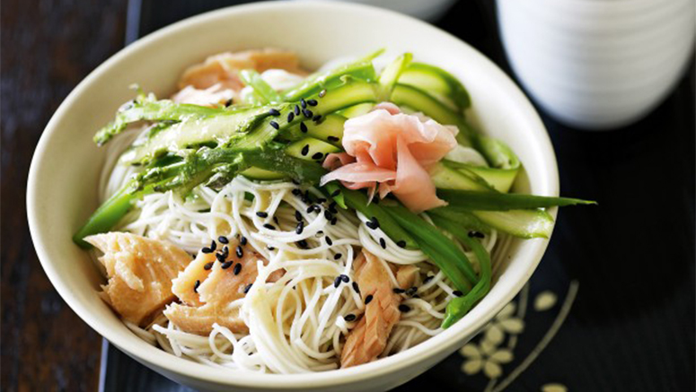 Resep Salmon Soba Noodles Salad Jepang