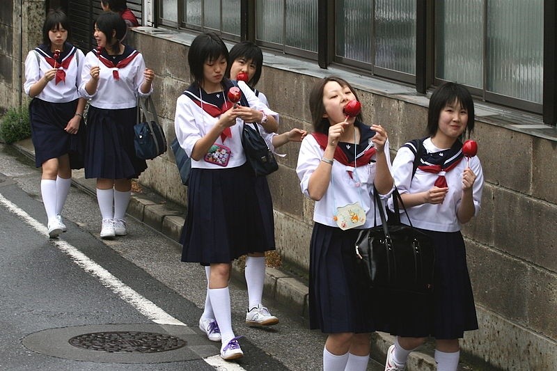 8 Aturan Unik yang Ada di Tempat Umum di Jepang