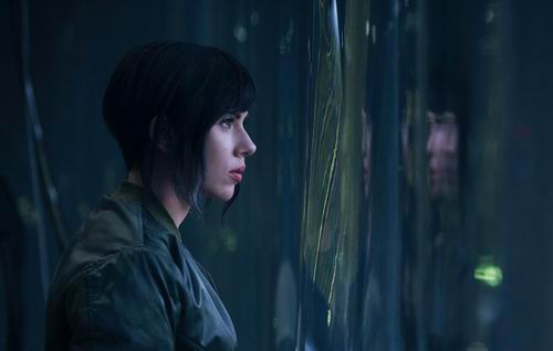 Tampilan Scarlett Johansson Di Film Live-Action Ghost in the Shell Hollywood (2)