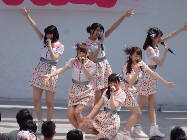 Acara Jabat Tangan Beberapa Idol Group di Jepang Dibatalkan Setelah Kasus Mayu Tomita (1)