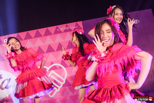 Meriahnya Selebrasi Senbatsu Sousenkyo JKT48 di Handshake Festival Mahagita (5)