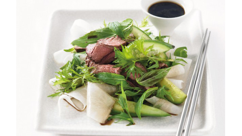 Resep Salad Jepang Berisi Daging, Lobak, dan Mentimun 1