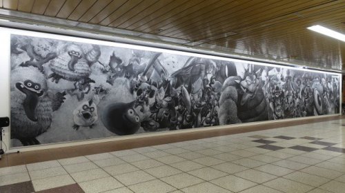 Seniman Jepang Ciptakan Mural Kapur Tulis Terbesar di Dunia 1