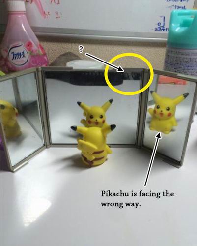 Hii Seram, Foto Pikachu Di Depan Cermin Ini Membuat Ribuan Orang Merinding!