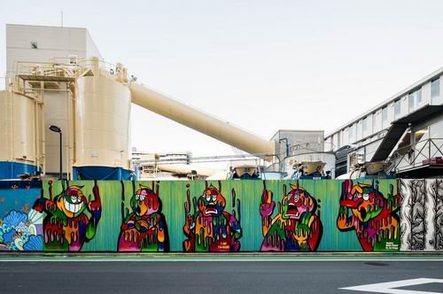 Pulau di Jepang Hiasi Bangunan & Jalanan Dengan Karya Seni