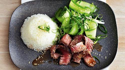 Resep Beef Teriyaki Dengan Nasi Ketan dan Mentimun Yang Oishii!