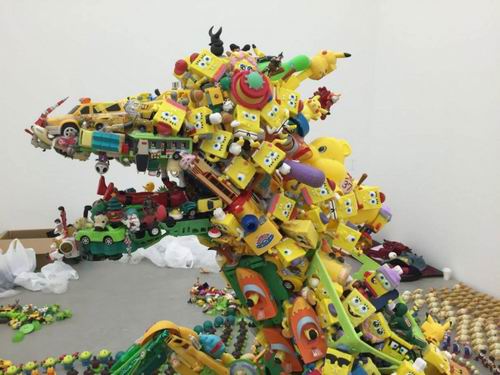 Sugoi! 50.000 Mainan Bekas di Jepang Didaur Ulang Jadi Karya Seni! (5)