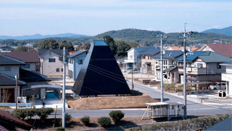 Wow! Rumah Unik Berbentuk Piramida Hadir di Hokkaido!