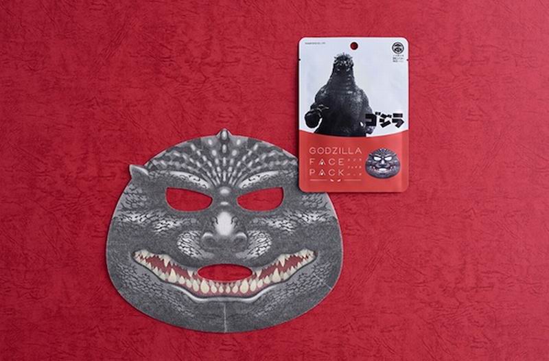 Masker Wajah Godzilla, Tampil Seram Sambil Merawat Kulit Wajah (2)