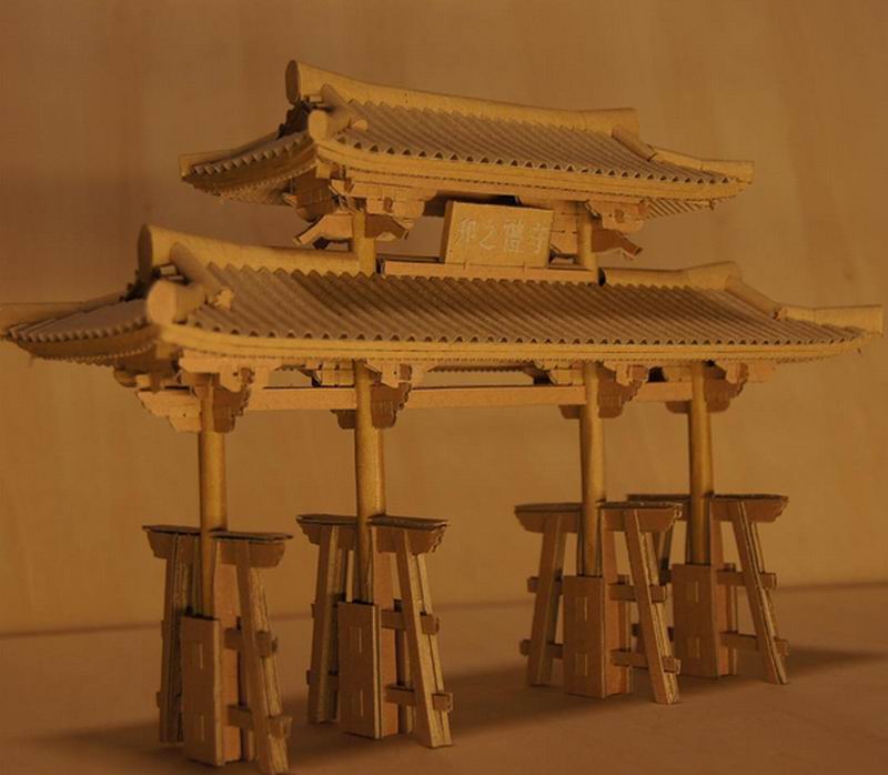 Wow! Seniman Jepang Buat Replika Kuil dan Kastil yang Keren Dari Kardus!