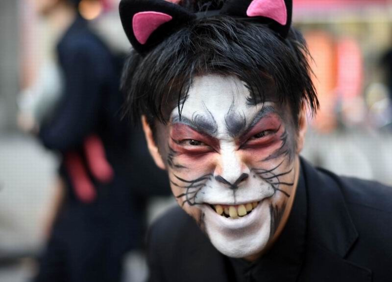 bakeneko-festival-festival-hantu-kucing-di-tokyo-dimeriahkan-para-penggemar-kucing-6