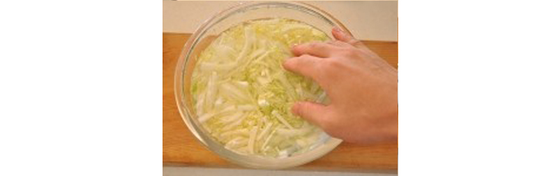 Cara Membuat Salad Ala Jepang Berbahan Dasar Sawi Putih